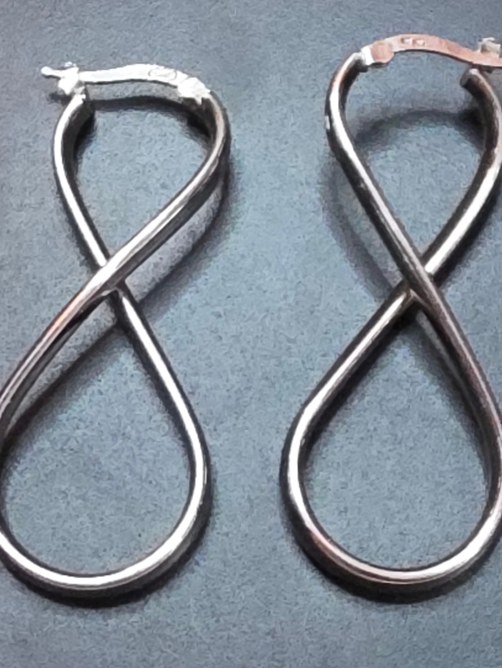 STERLING SILVER 925 LADIES INFINITY.NO EARRINGS 4.67 Grams